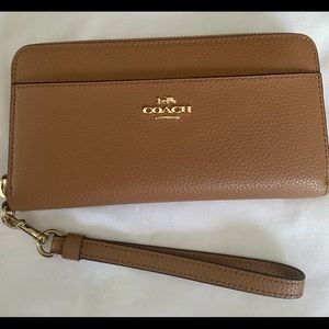 Coach Wallet/Wristlet-Beige